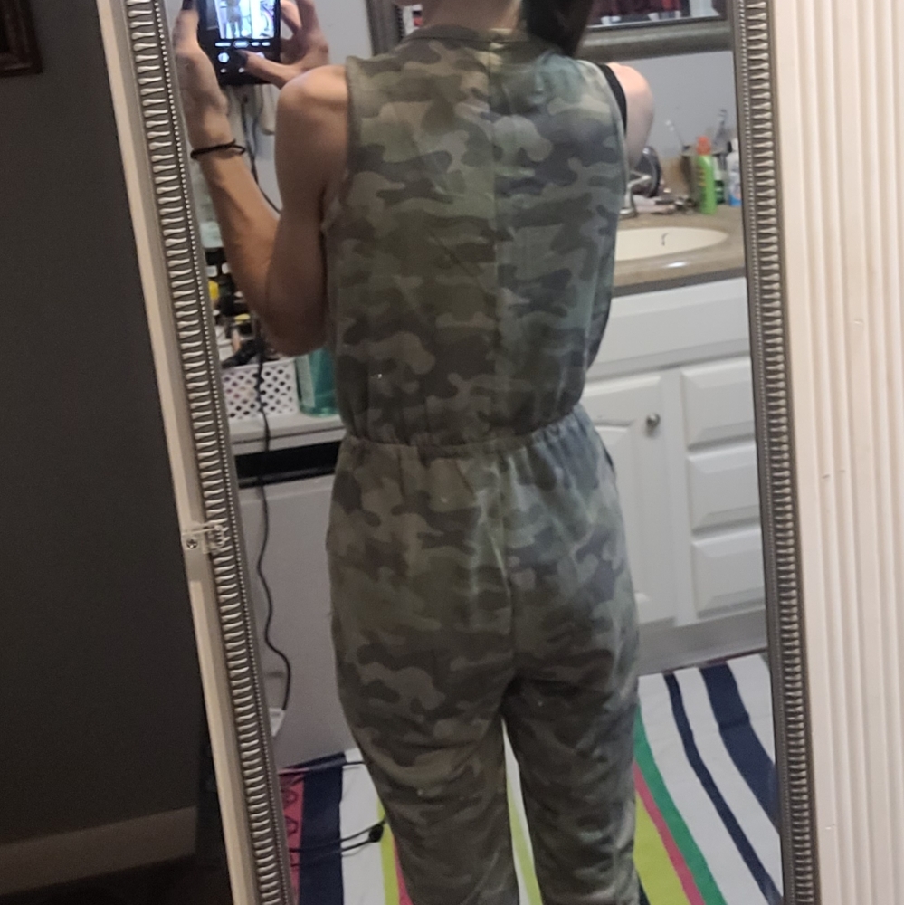 Camo pants romper - Picture 8 of 8
